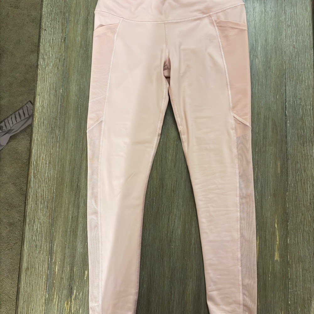 Victoria Sport Blush Pink Leggings